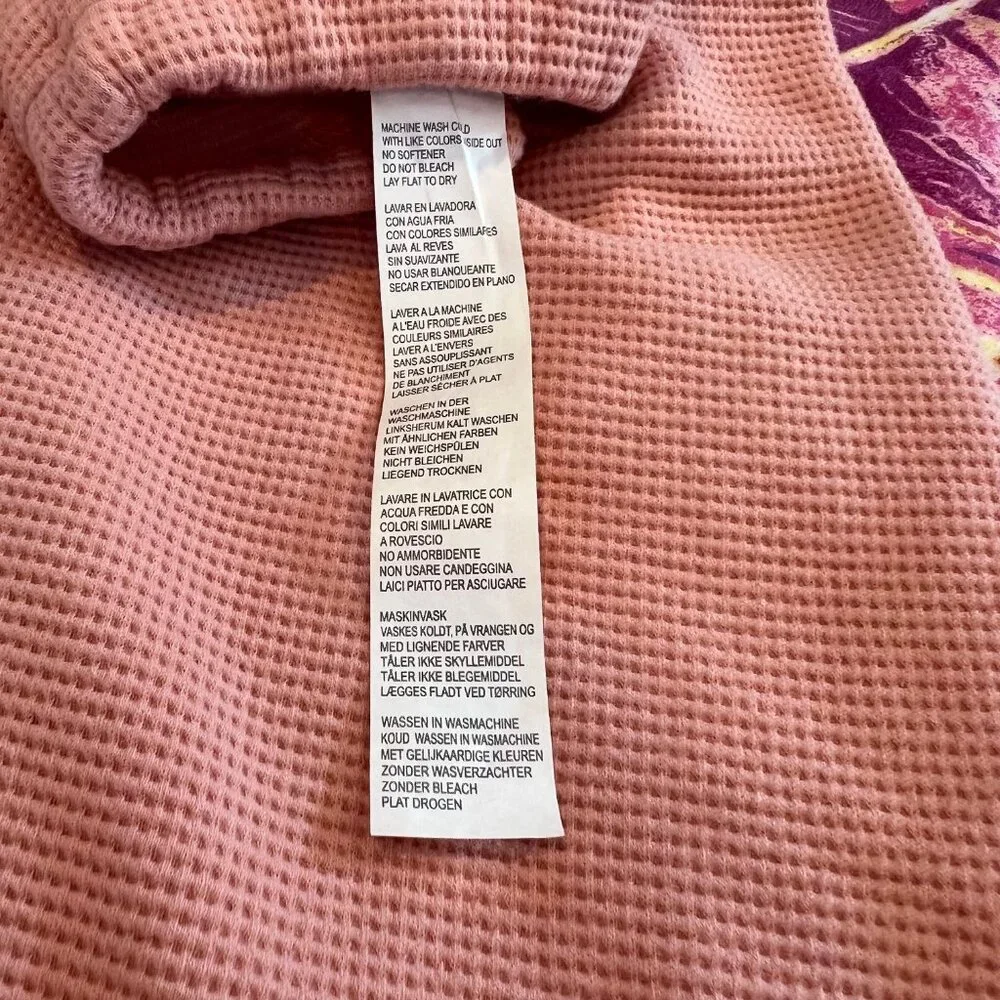 🆕Fabletics Womens Anna Waffle Knit Crop Sweatshirt Sweater Pink Sz XL - Picture 8 of 9